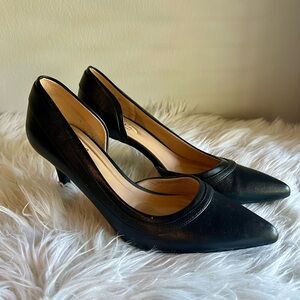 Satine d'Orsay pumps from Abella